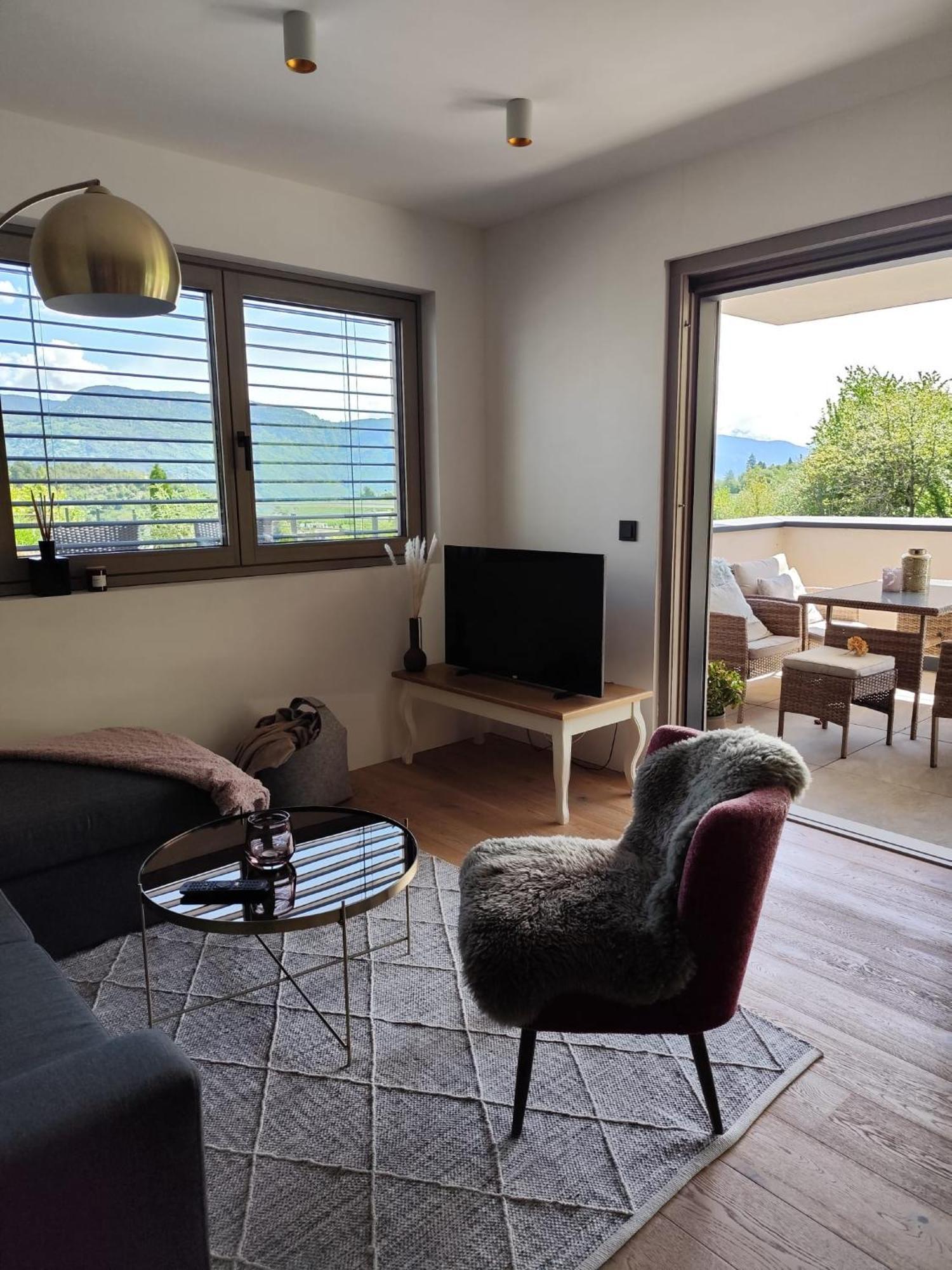 טזימו Janas Bolzano Mountain Apartment מראה חיצוני תמונה
